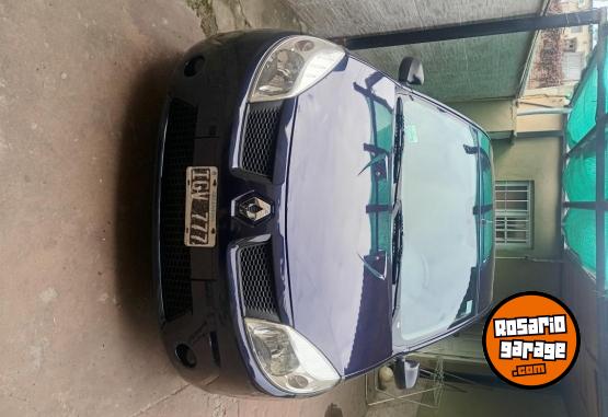 Autos - Renault sandero 2009 Nafta 200000Km - En Venta