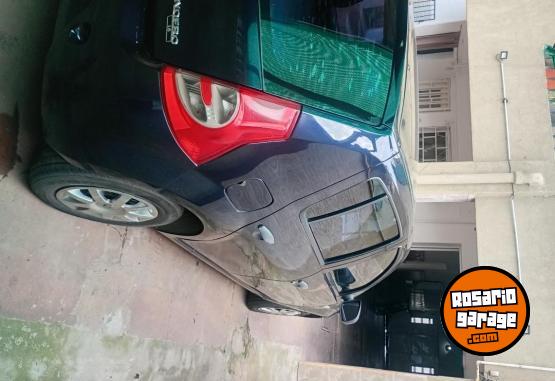 Autos - Renault sandero 2009 Nafta 200000Km - En Venta