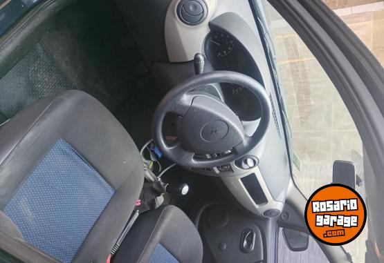 Autos - Renault sandero 2009 Nafta 200000Km - En Venta