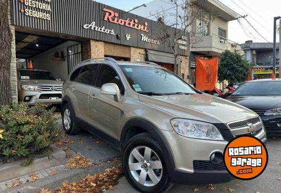 Camionetas - Chevrolet CAPTIVA 2.2 LS 2009 Diesel 180000Km - En Venta