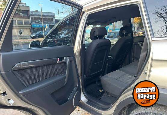 Camionetas - Chevrolet CAPTIVA 2.2 LS 2009 Diesel 180000Km - En Venta