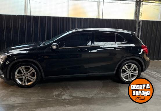 Autos - Mercedes Benz 2017 2017 Nafta 97500Km - En Venta