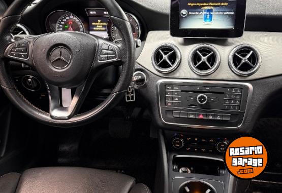 Autos - Mercedes Benz 2017 2017 Nafta 97500Km - En Venta