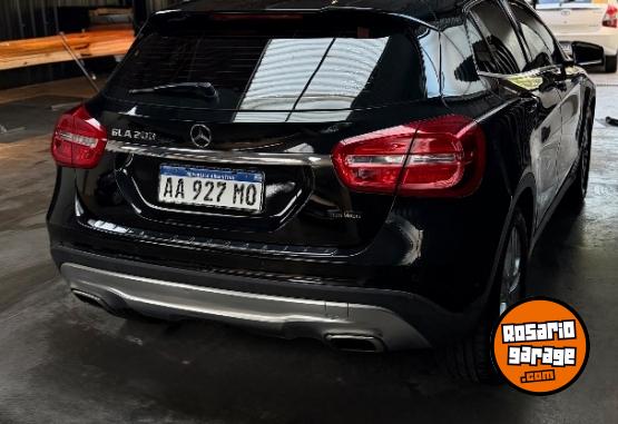 Autos - Mercedes Benz 2017 2017 Nafta 97500Km - En Venta