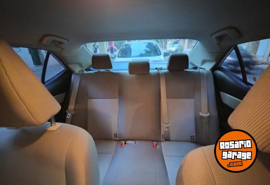 Autos - Toyota Corolla 1.8 XLI 2015 Nafta 154000Km - En Venta
