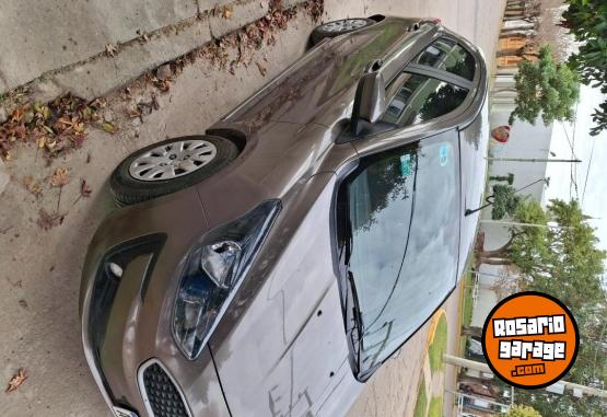 Autos - Ford Ka se 1.5 2019 GNC 116000Km - En Venta