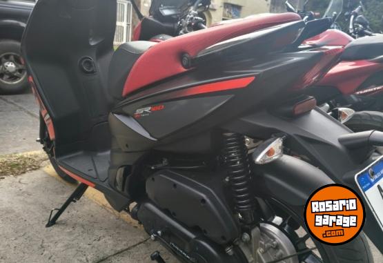 Motos - Aprilia SR 160 2024 Nafta 12500Km - En Venta