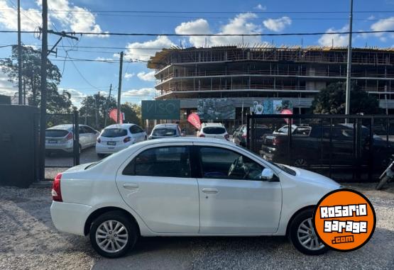 Autos - Toyota ETIOS 1.5 XLS 2015 Nafta - En Venta