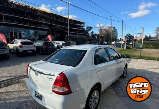 Autos - Toyota ETIOS 1.5 XLS 2015 Nafta - En Venta