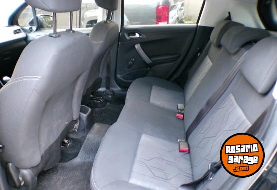 Autos - Peugeot 208 active 2017 Nafta 90000Km - En Venta