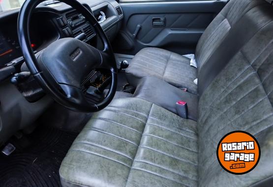 Utilitarios - Isuzu Tfr 2.8 turbo 2000 Diesel 335000Km - En Venta