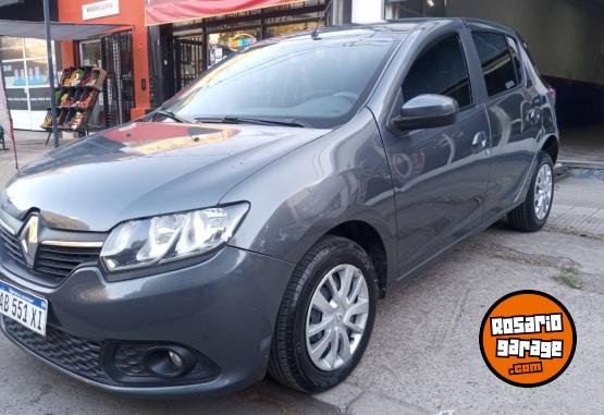Autos - Renault SANDERO DYNAMIQUE 2017 Nafta 110000Km - En Venta