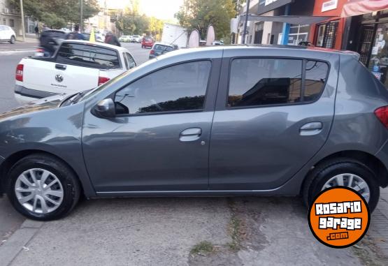 Autos - Renault SANDERO DYNAMIQUE 2017 Nafta 110000Km - En Venta