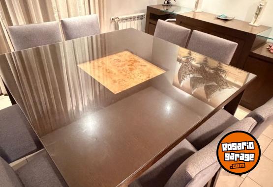 Hogar - Juego mesa y 8 sillas madera impecable - En Venta