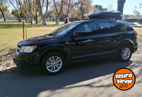 Camionetas - Dodge Journey SXT 2017 Nafta 165000Km - En Venta