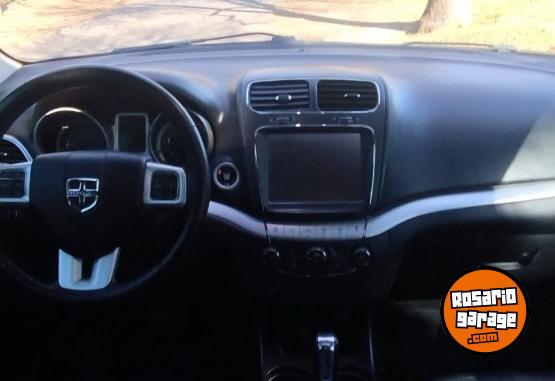 Camionetas - Dodge Journey SXT 2017 Nafta 165000Km - En Venta