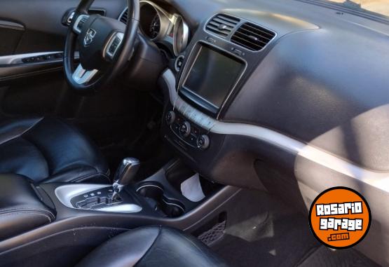 Camionetas - Dodge Journey SXT 2017 Nafta 165000Km - En Venta