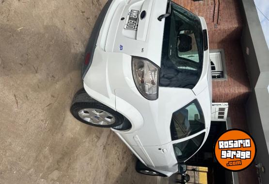 Autos - Ford Ka 2013 Nafta 122000Km - En Venta