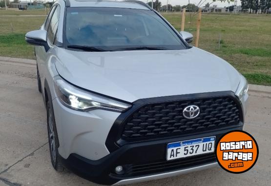 Autos - Toyota Corolla Cross XEI 2022 Nafta 31800Km - En Venta