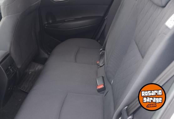 Autos - Toyota Corolla Cross XEI 2022 Nafta 31800Km - En Venta