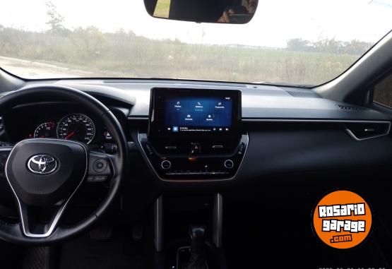 Autos - Toyota Corolla Cross XEI 2022 Nafta 31800Km - En Venta