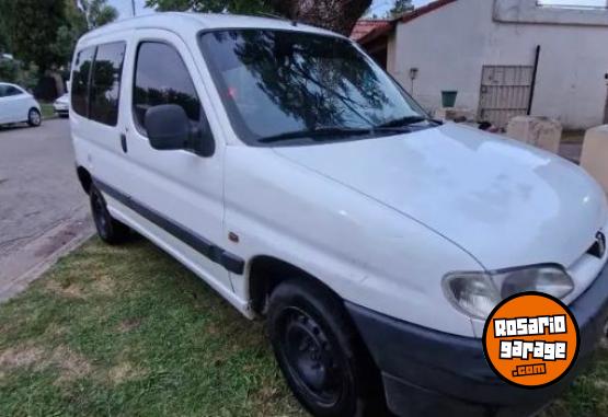 Utilitarios - Peugeot Partner 1998 Diesel 111111Km - En Venta