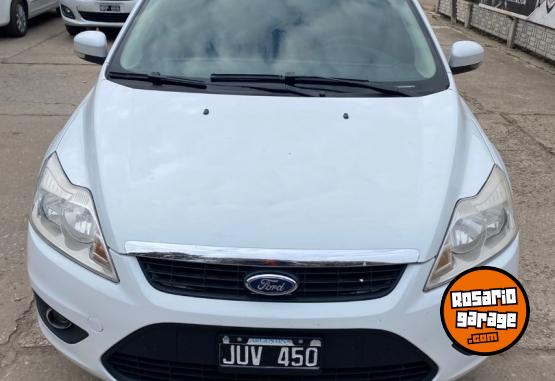 Autos - Ford Focus Trend 1.6 MT 2011 Nafta 205000Km - En Venta