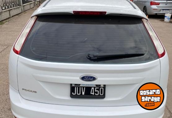 Autos - Ford Focus Trend 1.6 MT 2011 Nafta 205000Km - En Venta