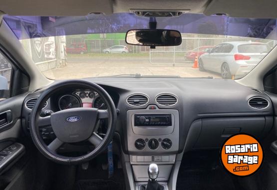 Autos - Ford Focus Trend 1.6 MT 2011 Nafta 205000Km - En Venta