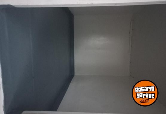 Camiones y Grúas - Vendo Kia 2500 con furgon termico - En Venta