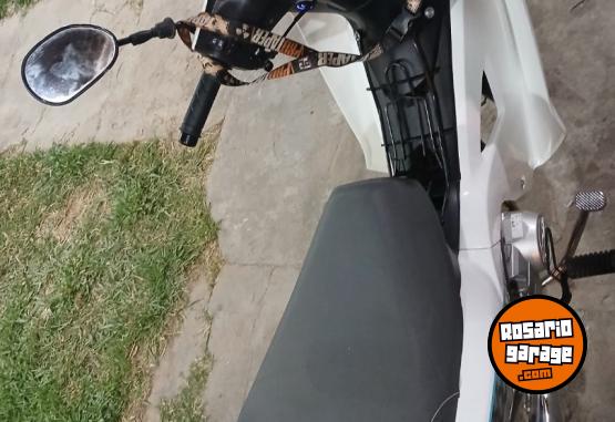 Motos - Zanella Due110 2025 Nafta 3200Km - En Venta