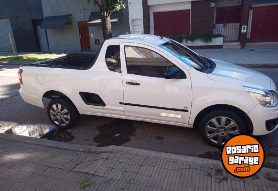 Camionetas - Chevrolet montana 2012 Nafta 140000Km - En Venta