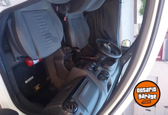 Camionetas - Chevrolet montana 2012 Nafta 140000Km - En Venta