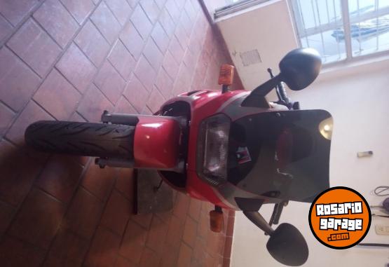 Motos - Suzuki GSX750F 1991 Nafta 65000Km - En Venta