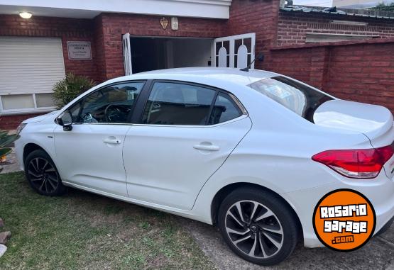 Autos - Citroen C4 lounge S 2016 Nafta 89000Km - En Venta