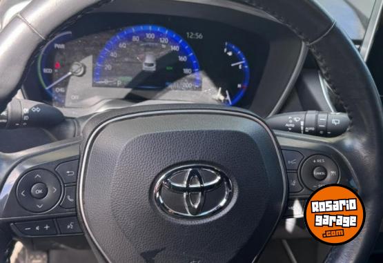 Autos - Toyota Corolla Cross SEG HEV A/T 2023 Electrico / Hibrido 35000Km - En Venta
