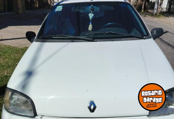 Autos - Renault Clio RN 1996 Nafta 181000Km - En Venta