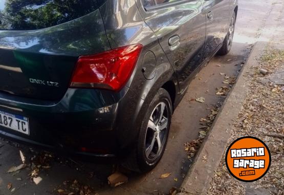 Autos - Chevrolet Onix ltz 2018 Nafta 115000Km - En Venta