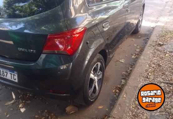 Autos - Chevrolet Onix ltz 2018 Nafta 115000Km - En Venta