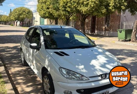 Autos - Peugeot 206 2008 Nafta 85000Km - En Venta