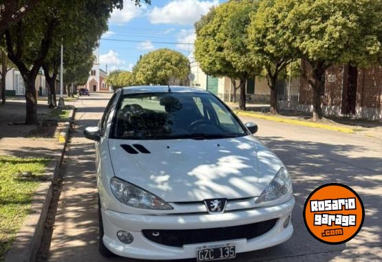 Autos - Peugeot 206 2008 Nafta 85000Km - En Venta