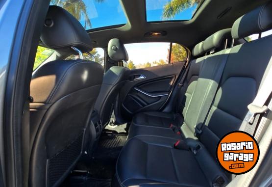 Autos - Mercedes Benz GLA 200 URBAN 1.6 2018 Nafta 155000Km - En Venta