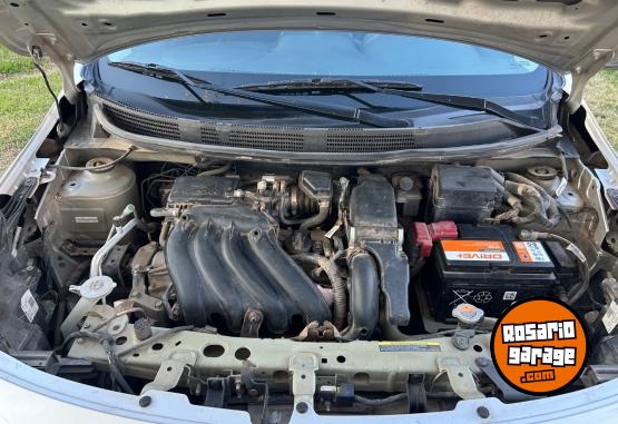 Autos - Nissan Versa 1.6 Sense 2018 Nafta 140000Km - En Venta