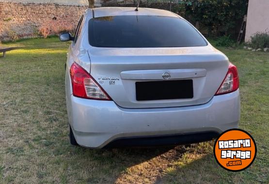 Autos - Nissan Versa 1.6 Sense 2018 Nafta 140000Km - En Venta