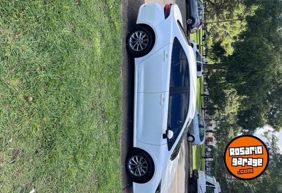 Autos - Toyota Corolla 2024 Nafta 22000Km - En Venta
