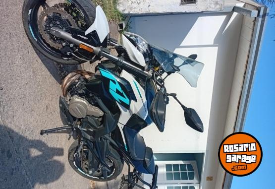 Motos - CF 650 rz nk 2022 Nafta 12700Km - En Venta
