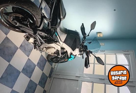 Motos - CF 650 rz nk 2022 Nafta 12700Km - En Venta