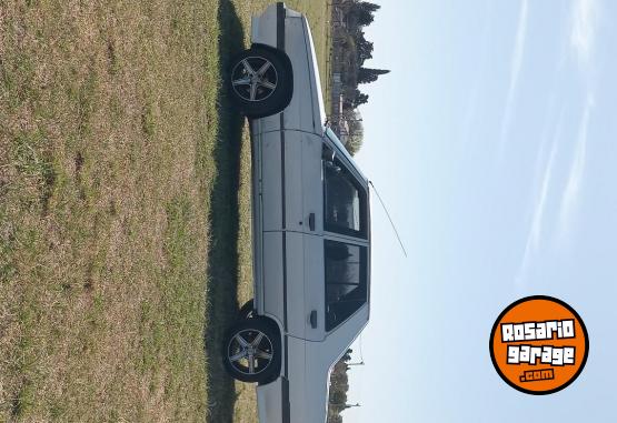 Autos - Renault 9 1993 GNC 227000Km - En Venta