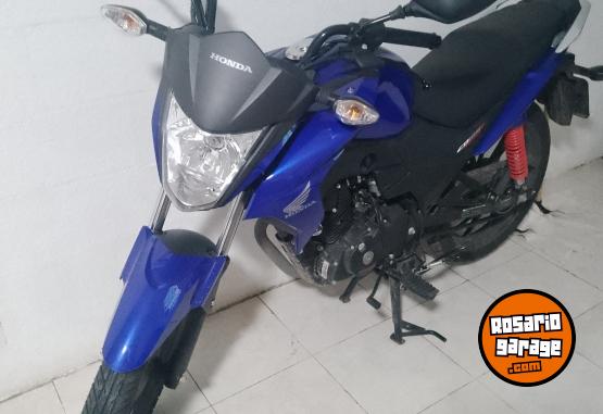Motos - Honda Twister 125 2024 Nafta 2000Km - En Venta
