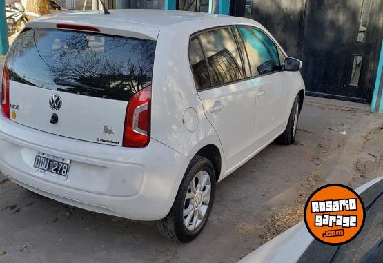 Autos - Volkswagen Up highline 2014 Nafta 125000Km - En Venta